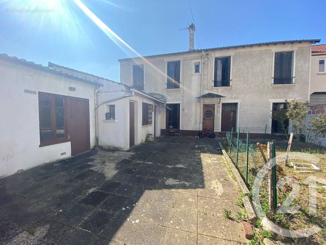 Maison à VILLIERS-LE-BEL