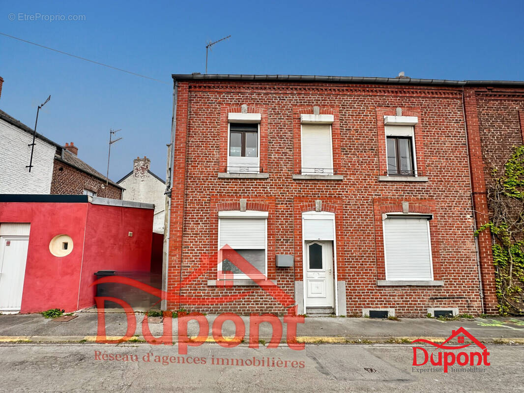Maison à HAUTMONT