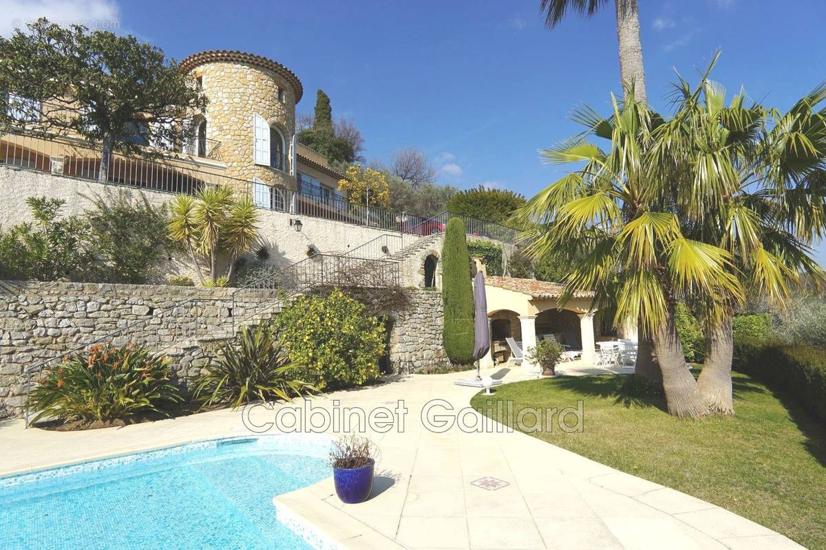 Maison à SPERACEDES