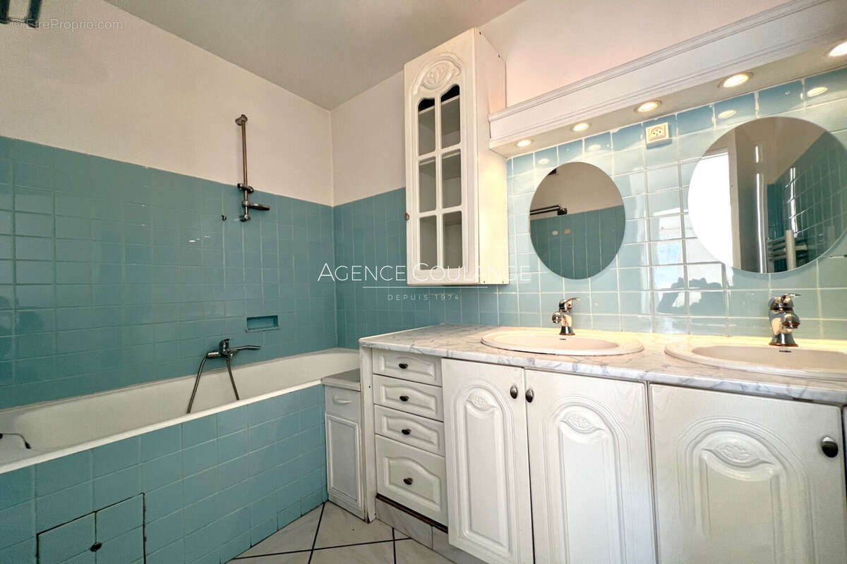 Appartement à MARSEILLE-10E