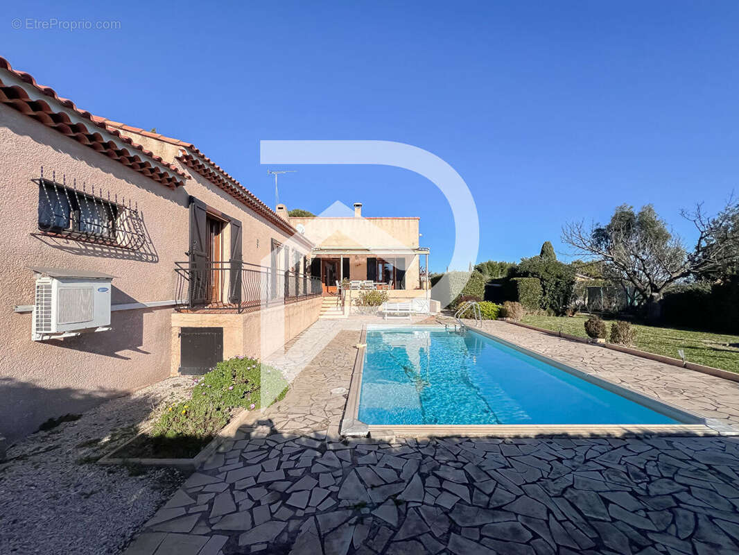 Maison à MARTIGUES