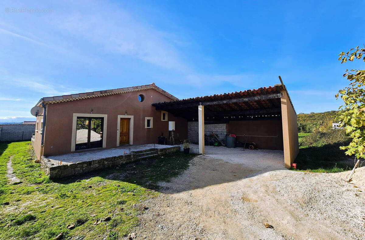 Maison à MIRABEL