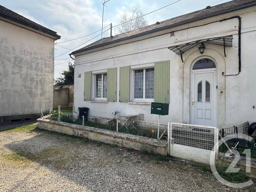 Photo 1 - Maison à CLERMONT