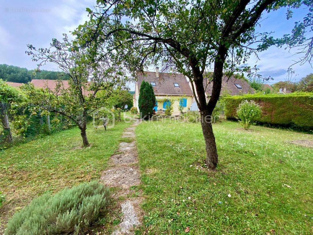 Maison à ETAMPES