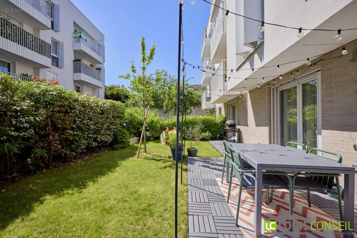 Appartement à BOURG-LA-REINE
