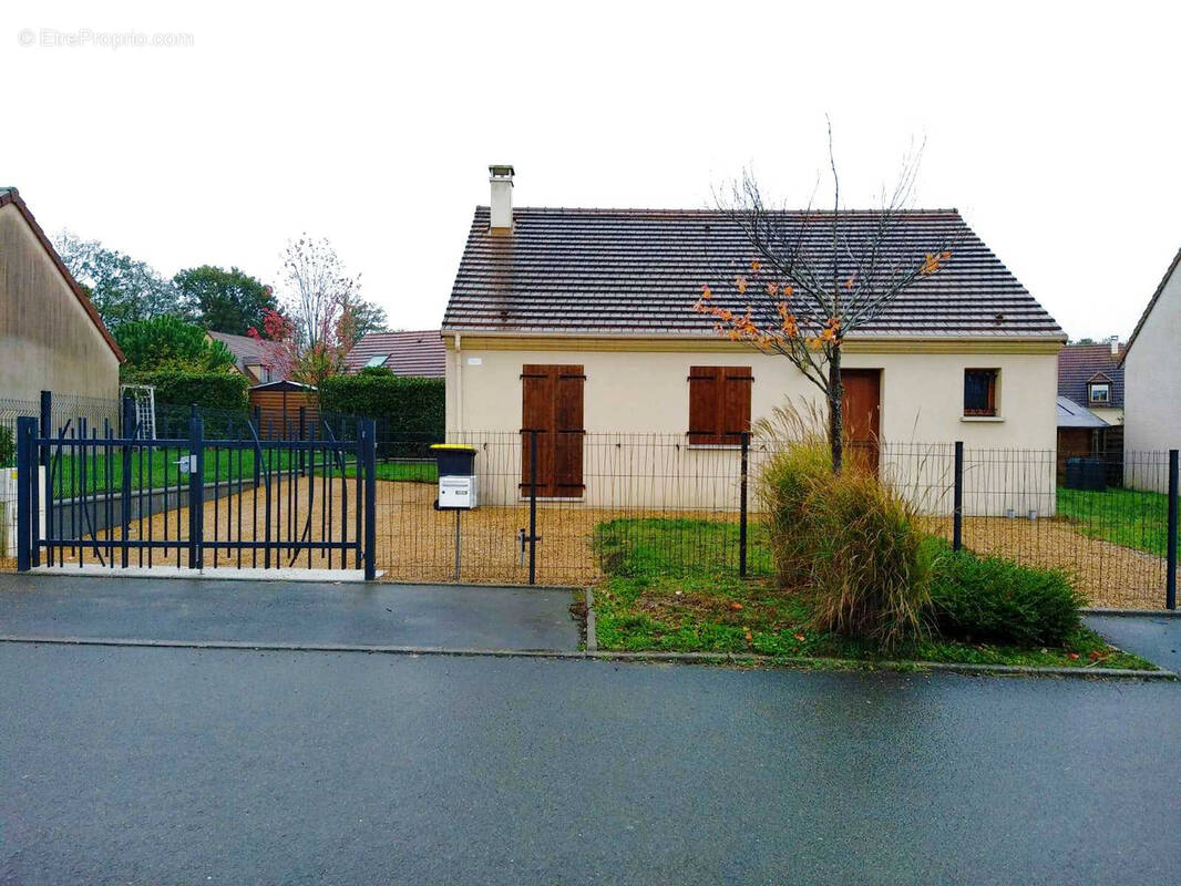 Maison à LA LOUPE