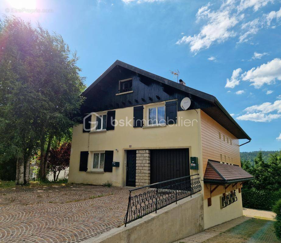 Maison à LES ROUSSES