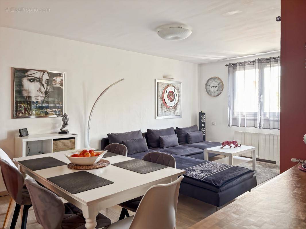Appartement à VITROLLES