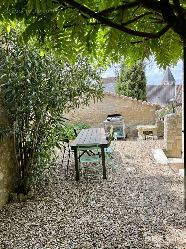 Maison à CHAUVIGNY