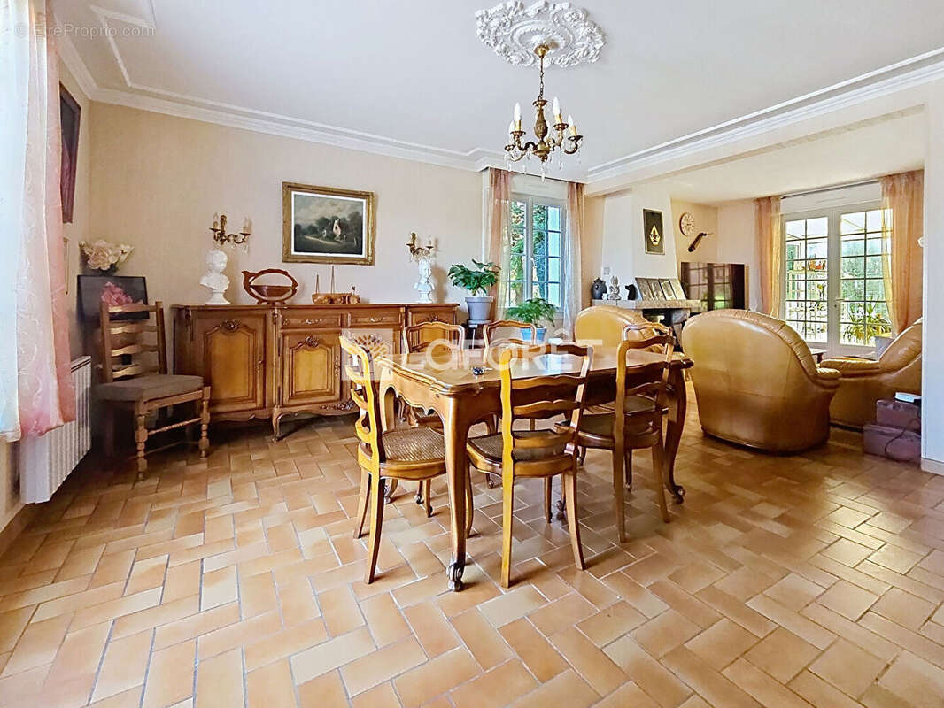 Maison à TAUPONT