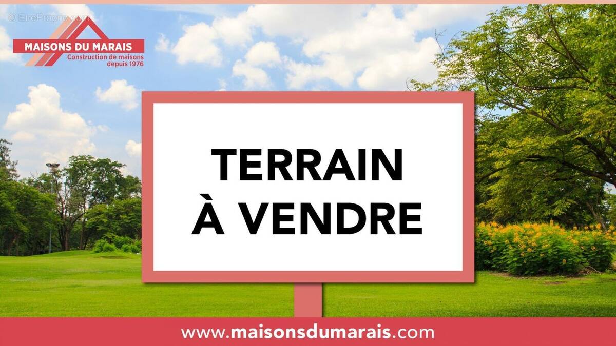 Terrain à MERVENT