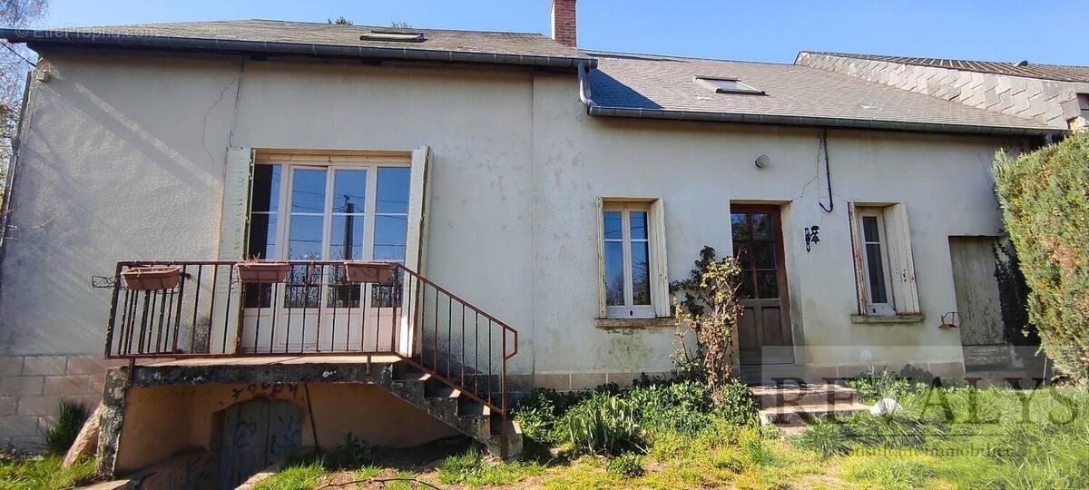 Maison à CUSSY-EN-MORVAN