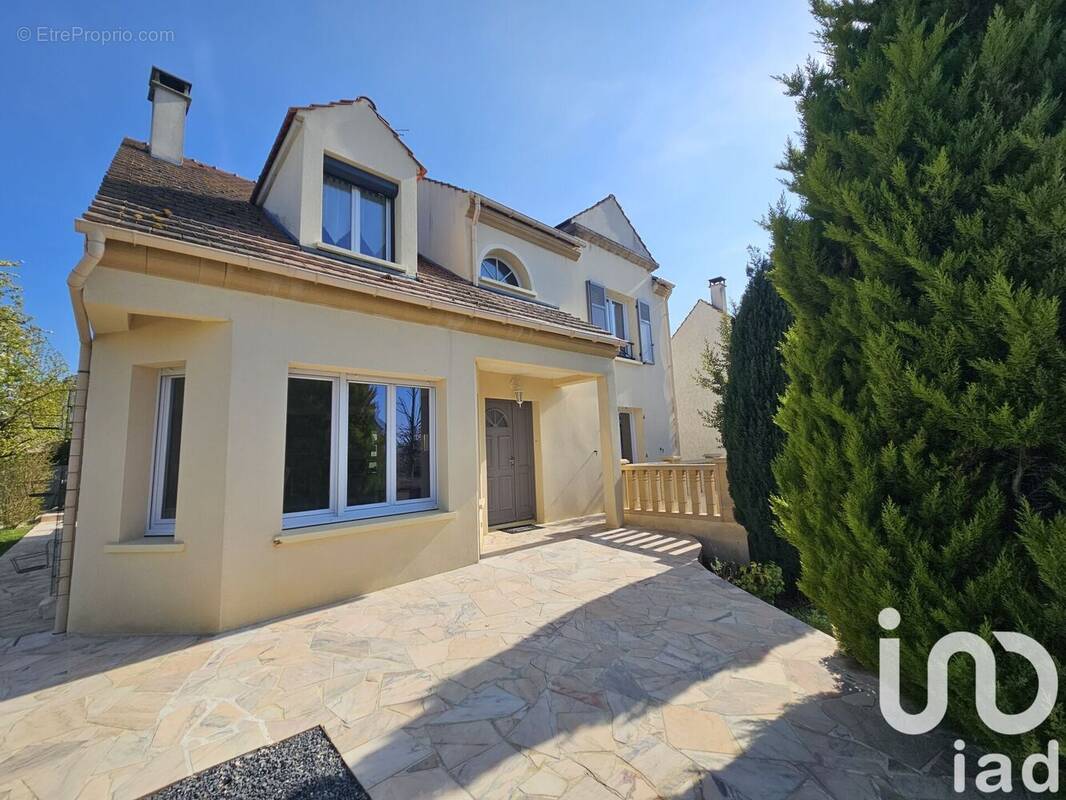 Photo 1 - Maison à NANTEUIL-LES-MEAUX