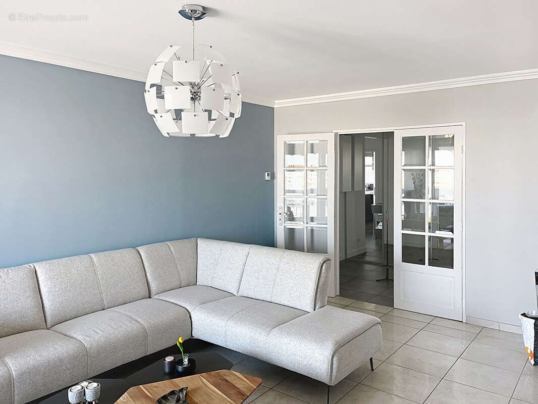 Appartement à LYON-8E