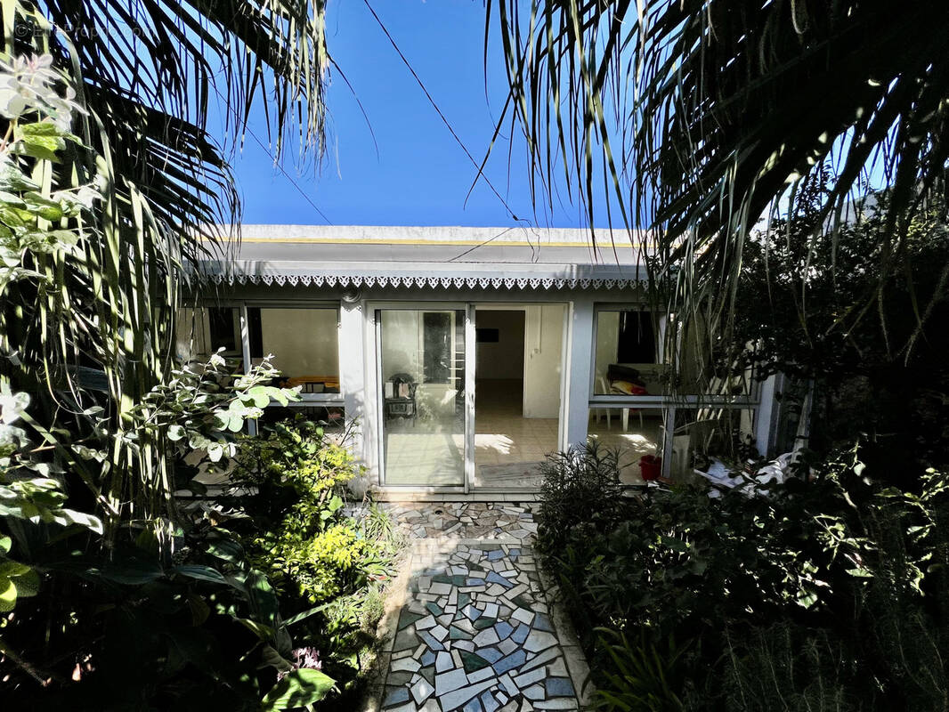 Maison à PETITE-ILE