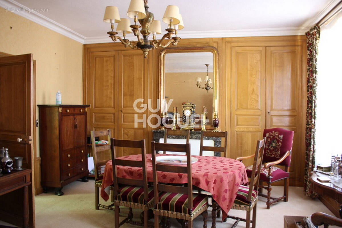 Maison à SEZANNE