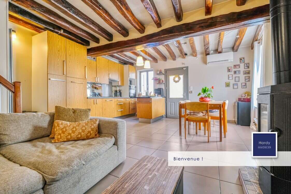 Maison à ENNERY