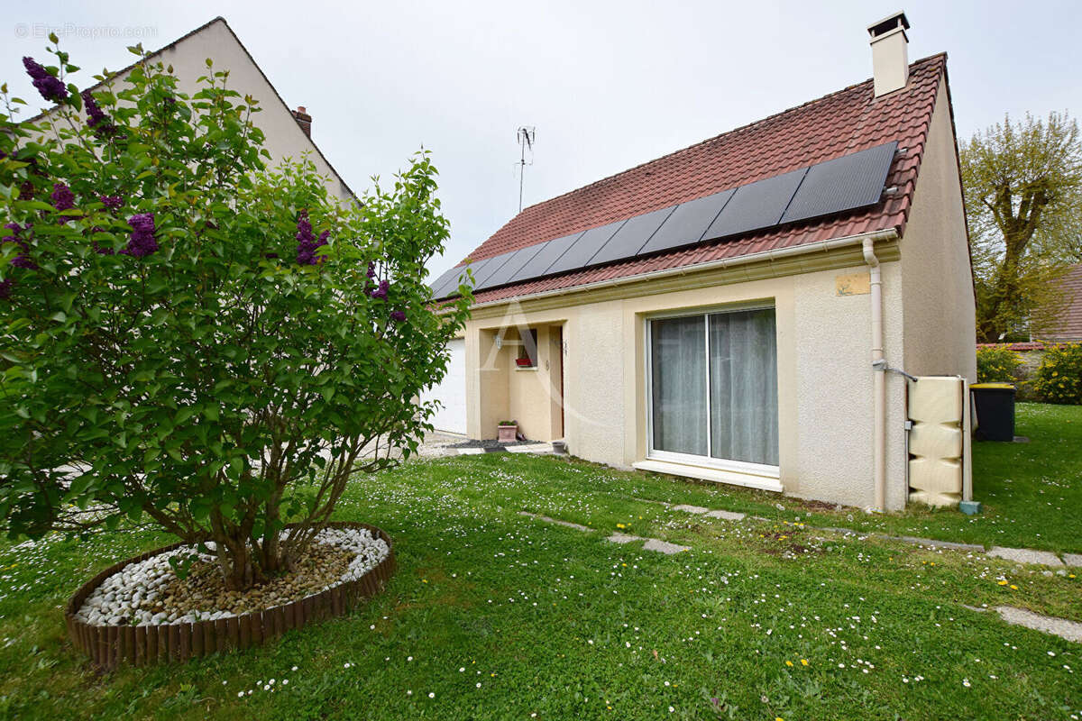 Maison à NANGIS