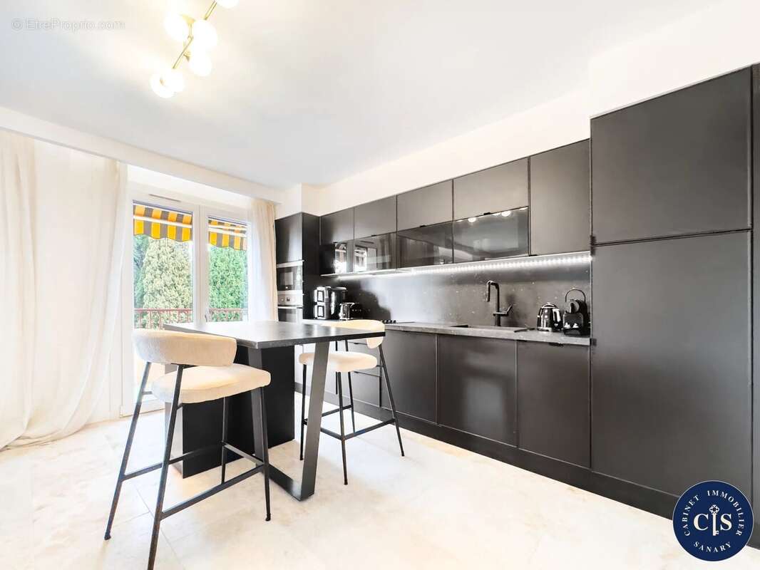 Appartement à SANARY-SUR-MER