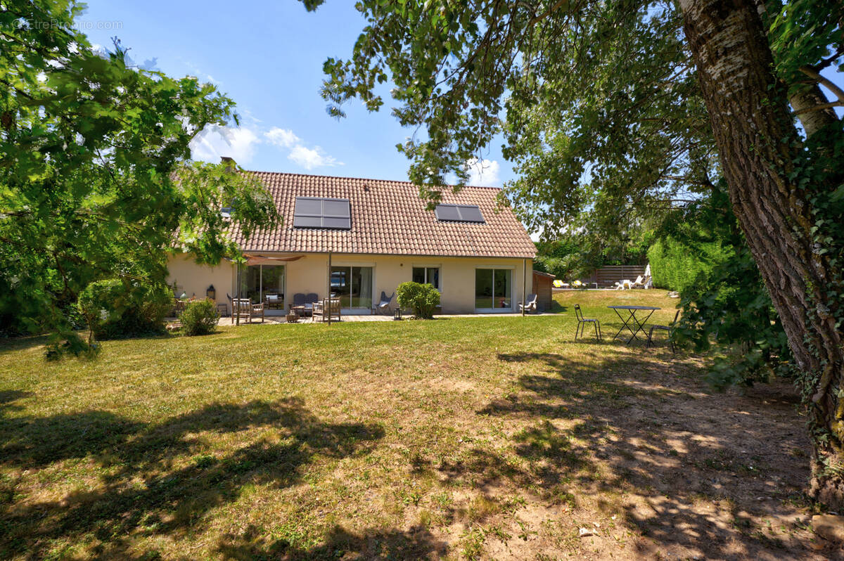 Maison à LISSIEU