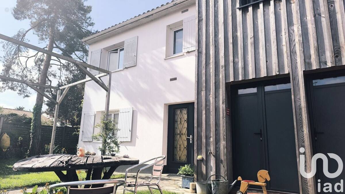 Photo 1 - Maison à FOURAS