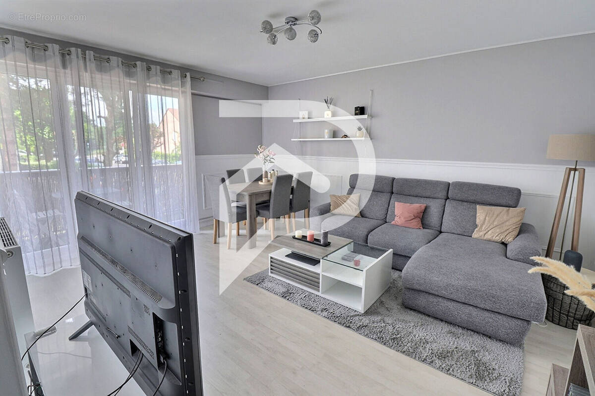 Appartement à TAVERNY
