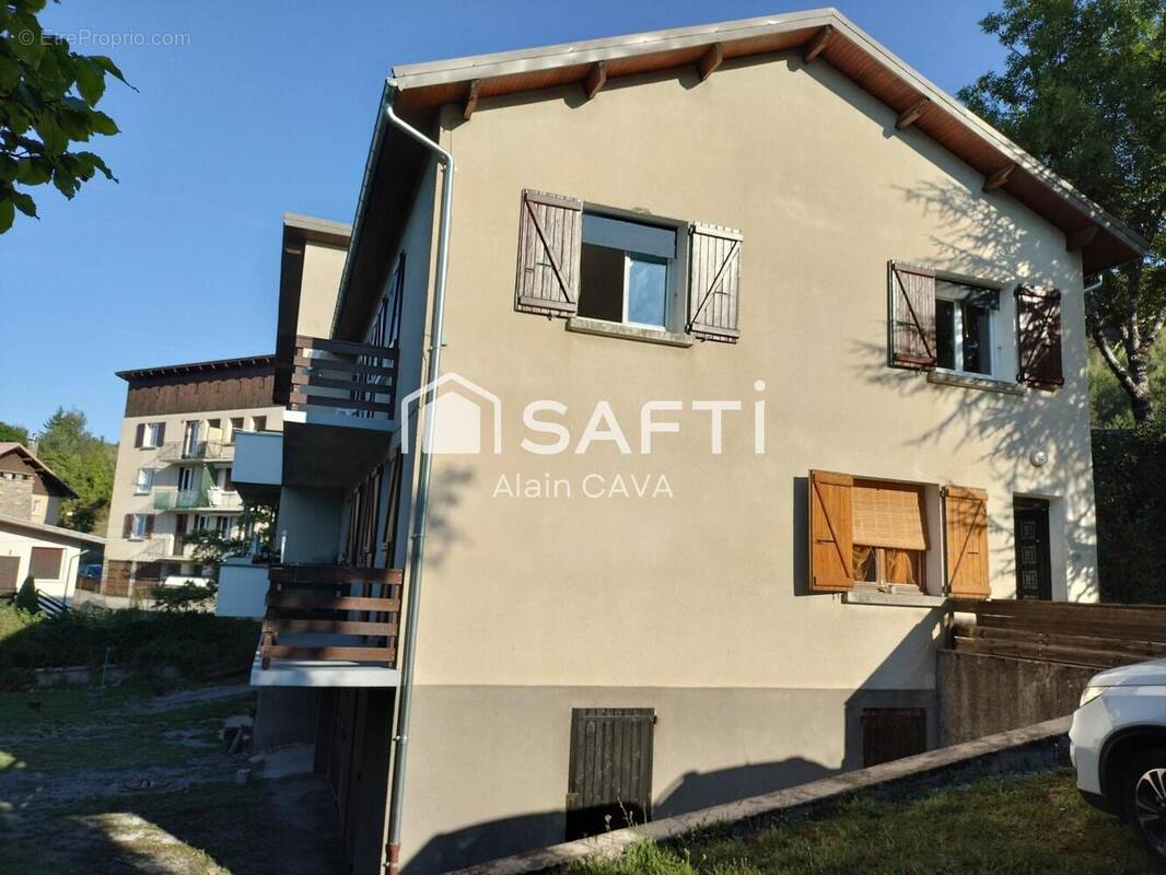 Photo 1 - Appartement à SEYNE