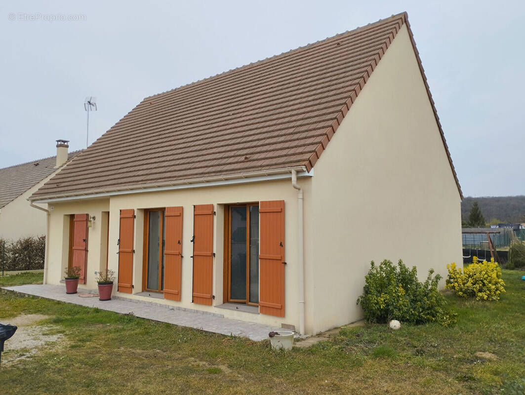 Maison à MARBOUE
