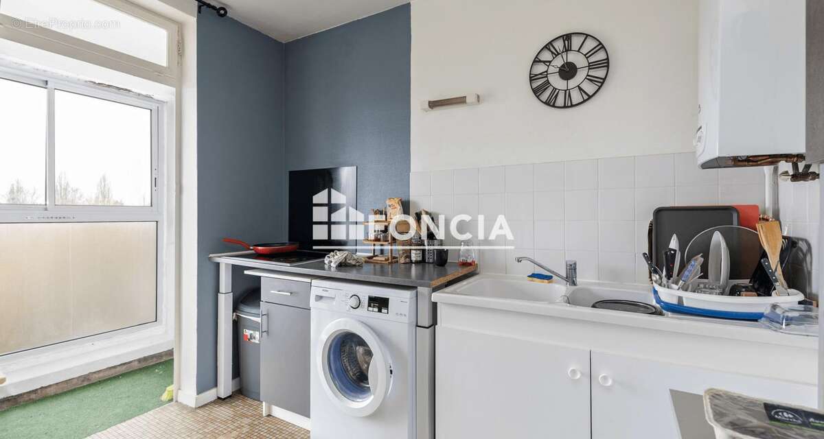 Appartement à MONT-SAINT-AIGNAN