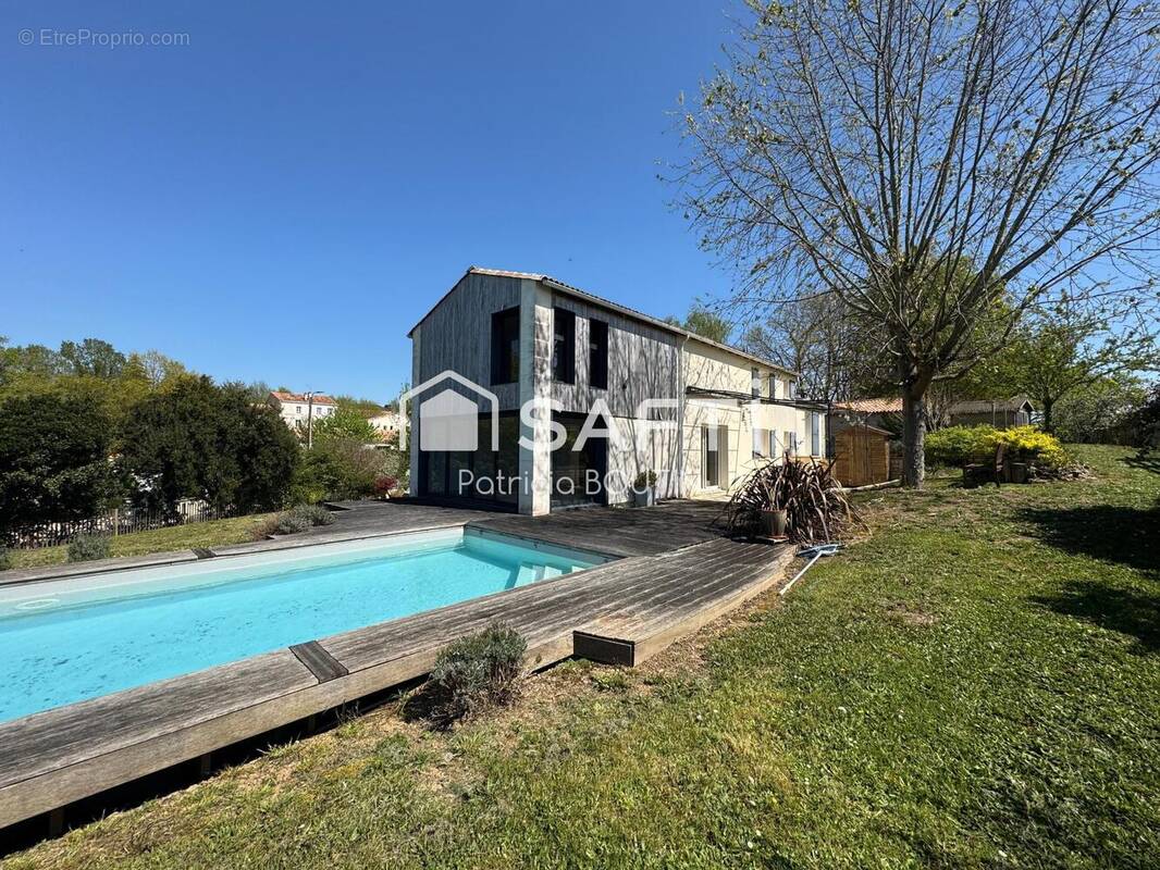 Photo 1 - Maison à NIORT