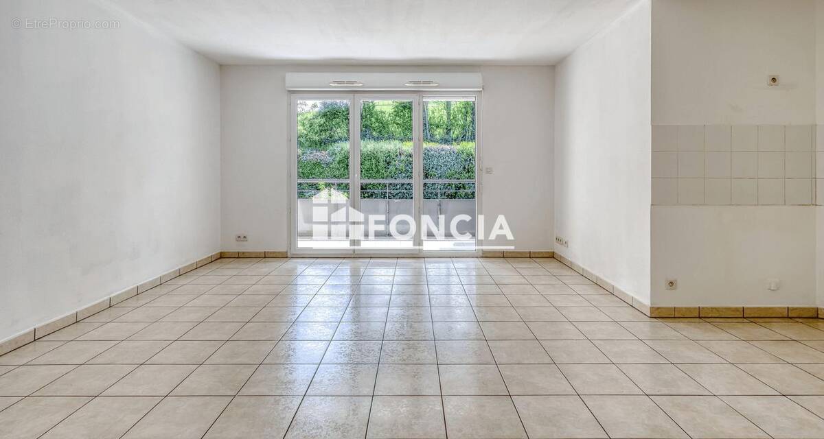 Appartement à ALBY-SUR-CHERAN