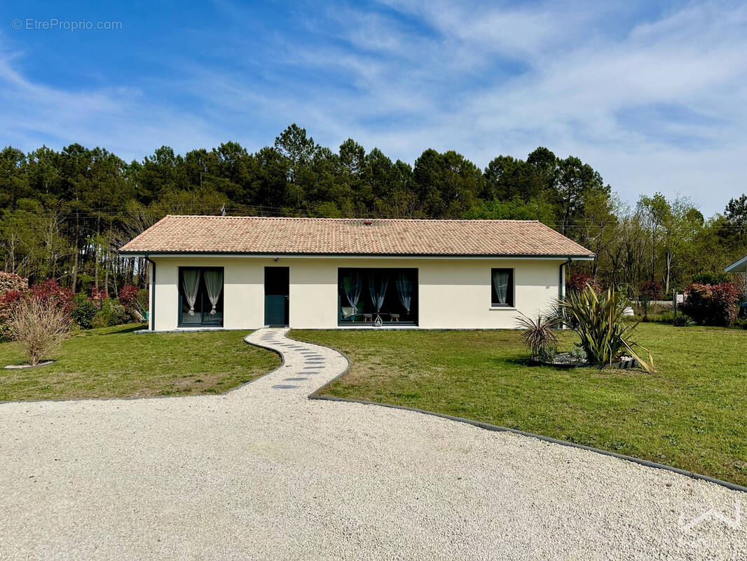 Maison à SANGUINET