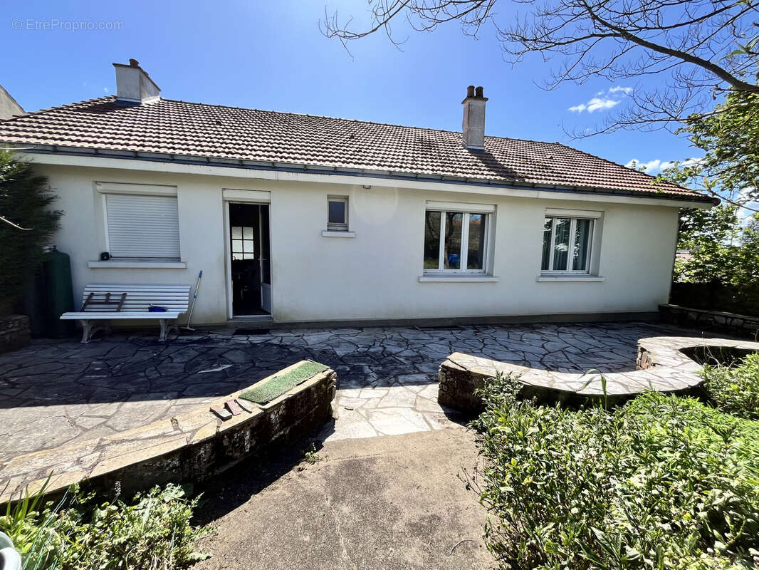 Maison à MAULEVRIER