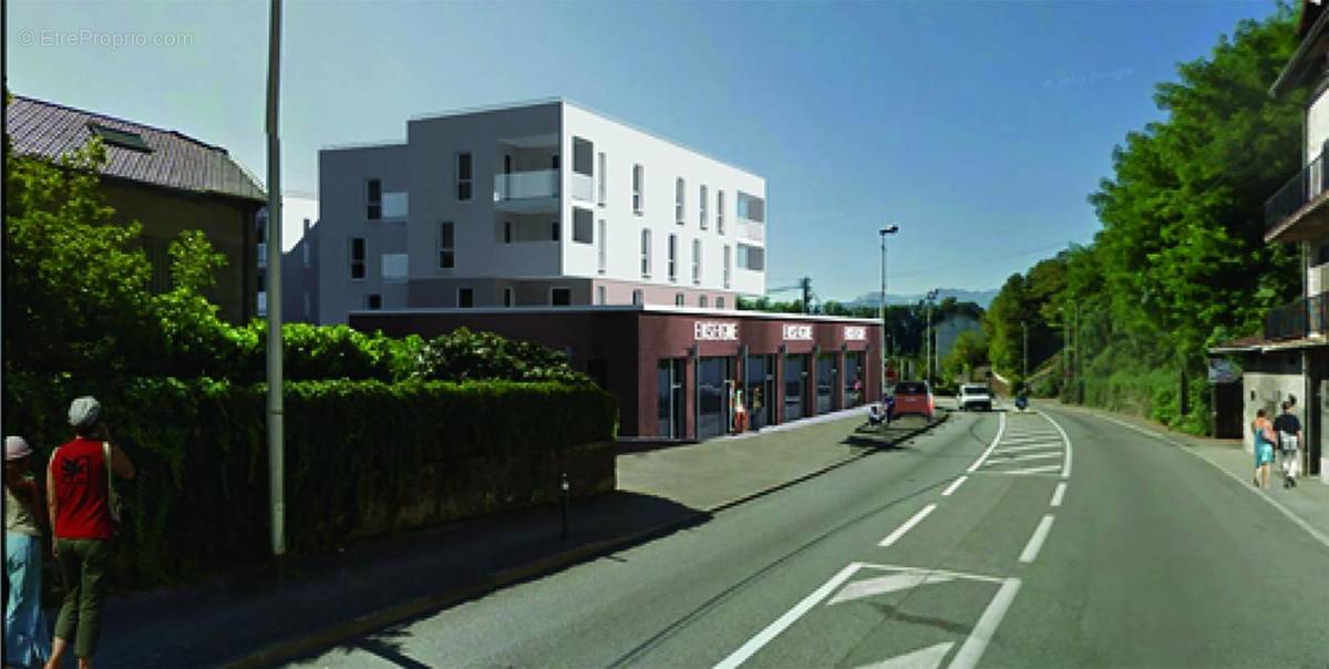 Parking à VOIRON