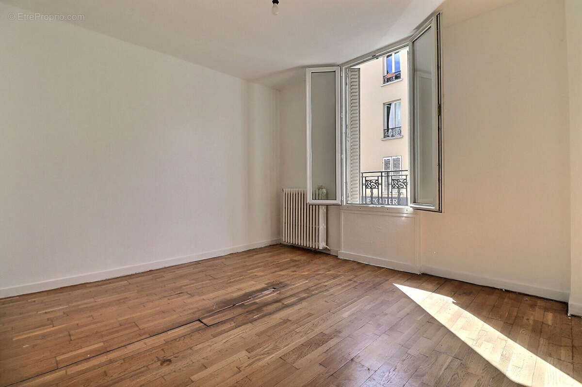 Appartement à AUBERVILLIERS