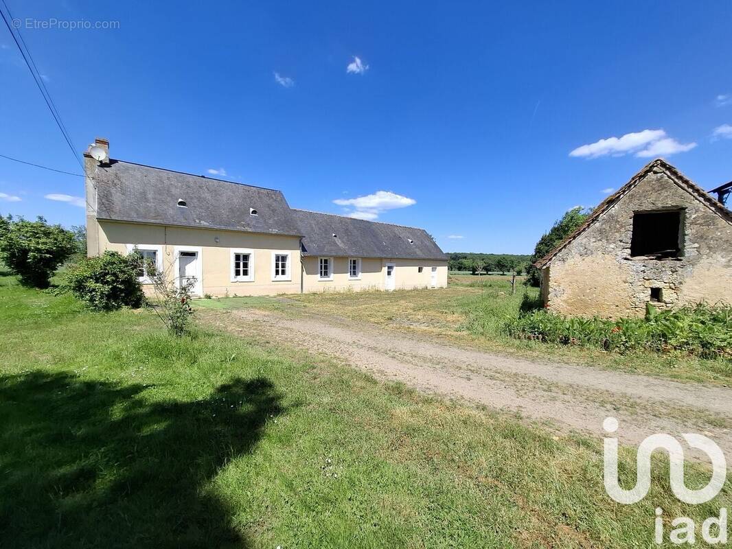 Photo 1 - Maison à CHEMIRE-LE-GAUDIN