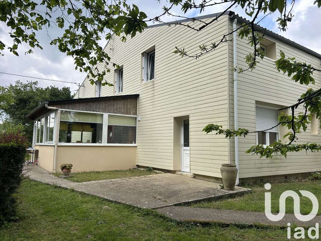Photo 1 - Maison à MENEAC