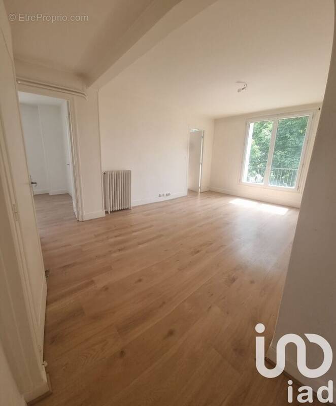 Photo 1 - Appartement à NANTERRE