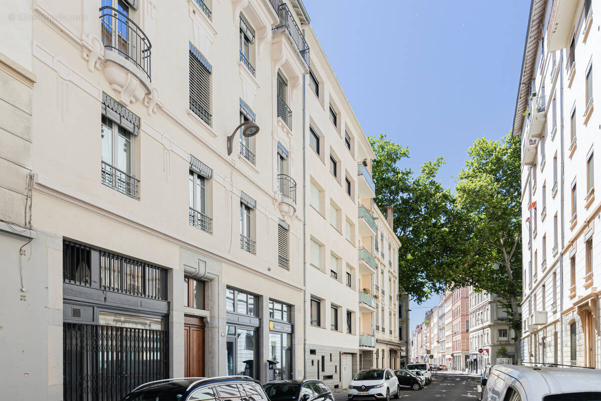 Appartement à LYON-6E