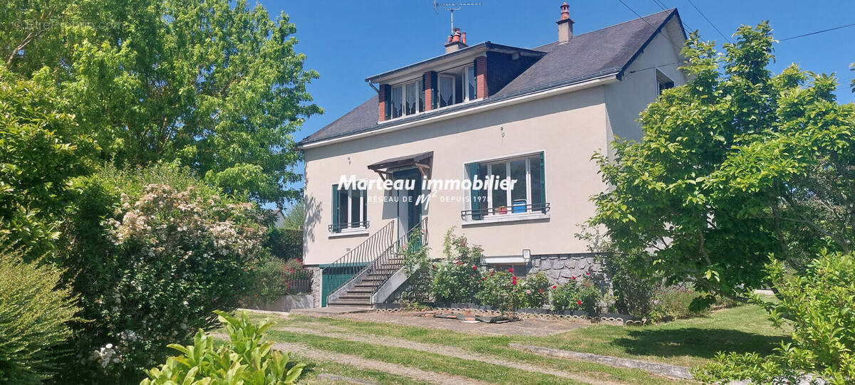 Maison à VIBRAYE