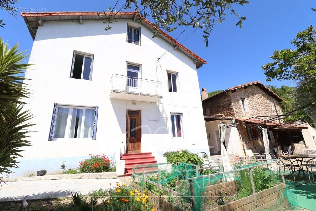Maison à LA VOULTE-SUR-RHONE