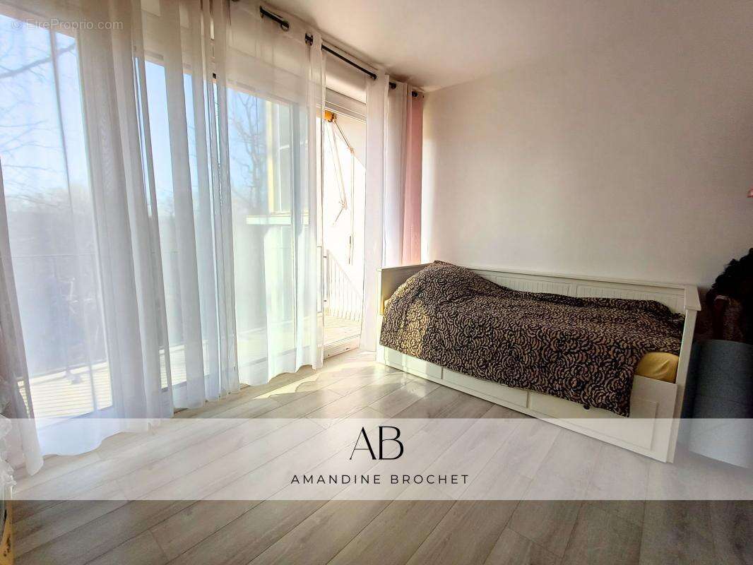 Appartement à VAUCRESSON