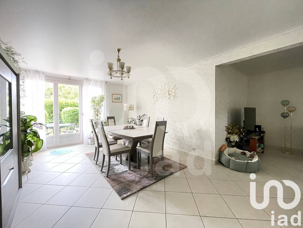 Photo 1 - Appartement à VILLENEUVE-D&#039;ASCQ