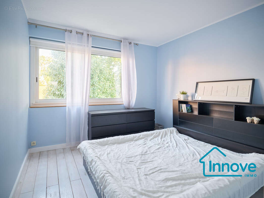Appartement à LA CELLE-SAINT-CLOUD