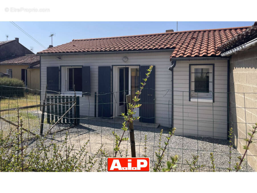 Maison à LA CHATAIGNERAIE