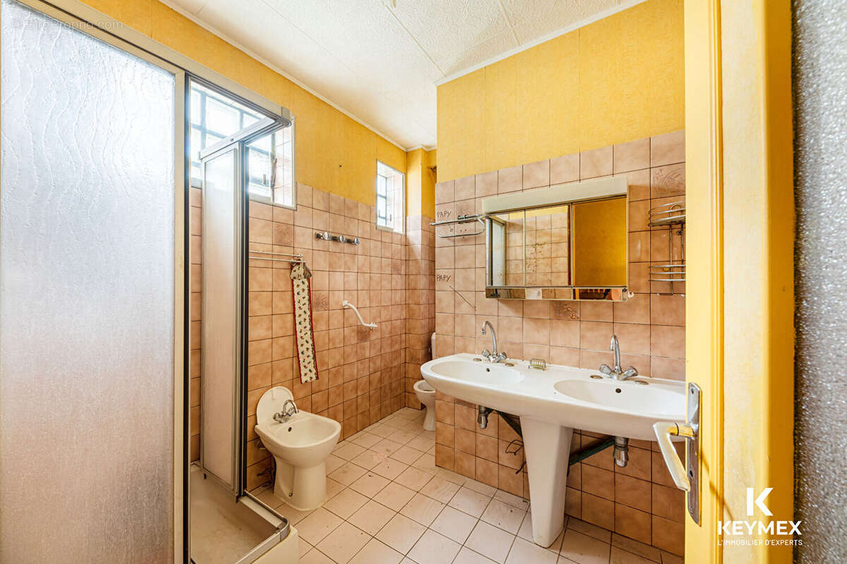Maison à ENNERY
