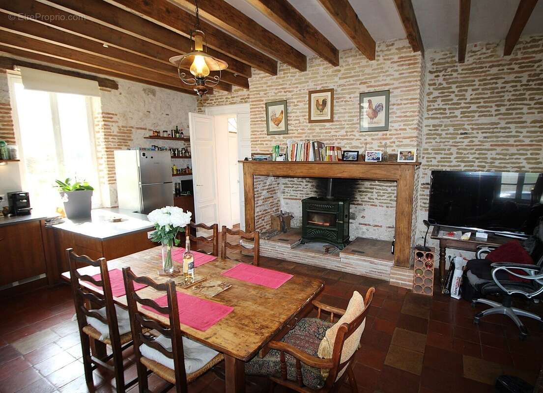 Maison à SAINT-PAUL-D&#039;ESPIS