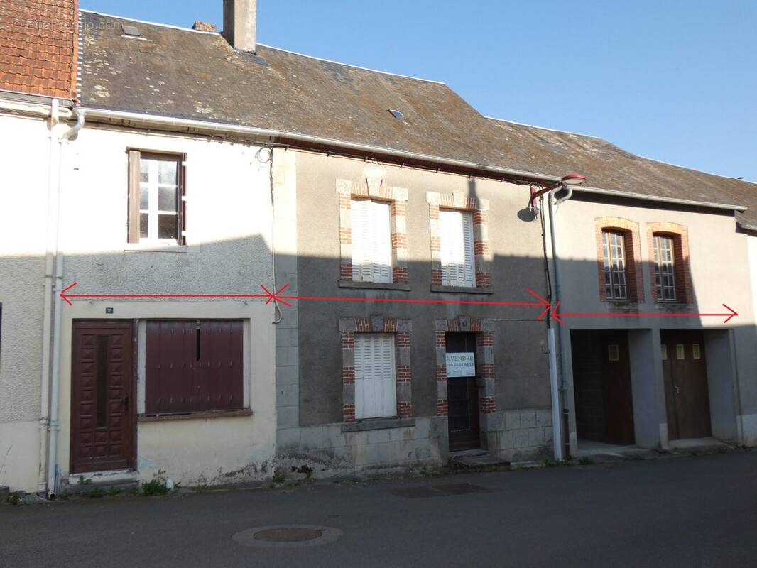 Maison à PIONNAT