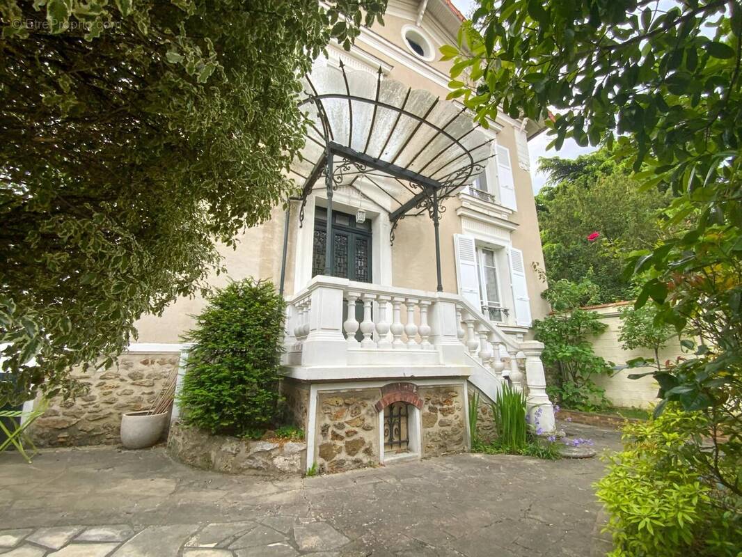 Maison à LE RAINCY