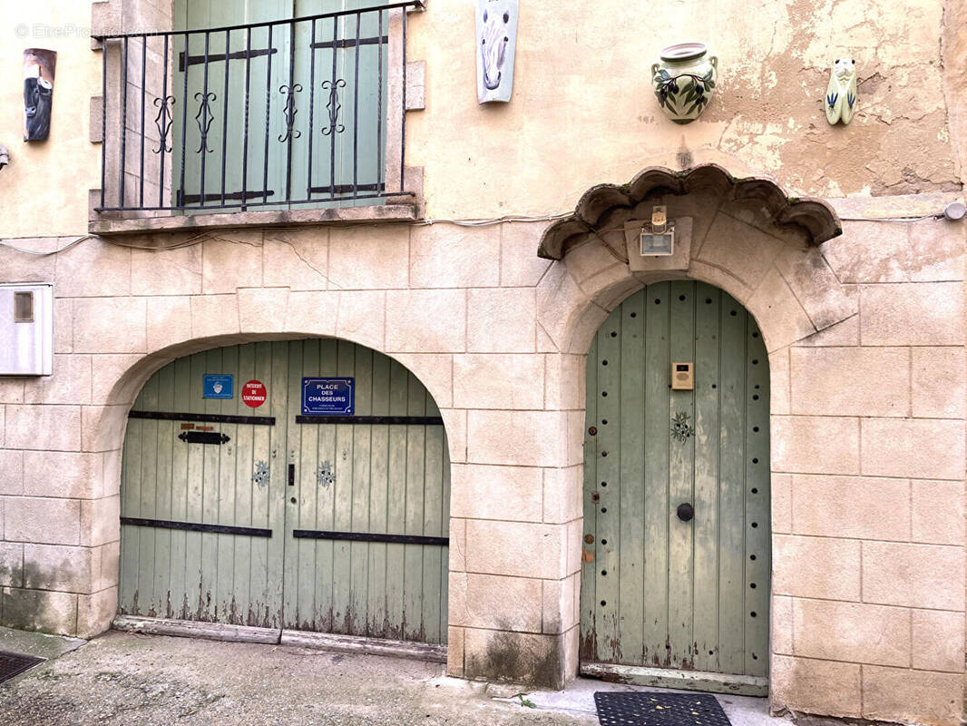Maison à EYGUIERES